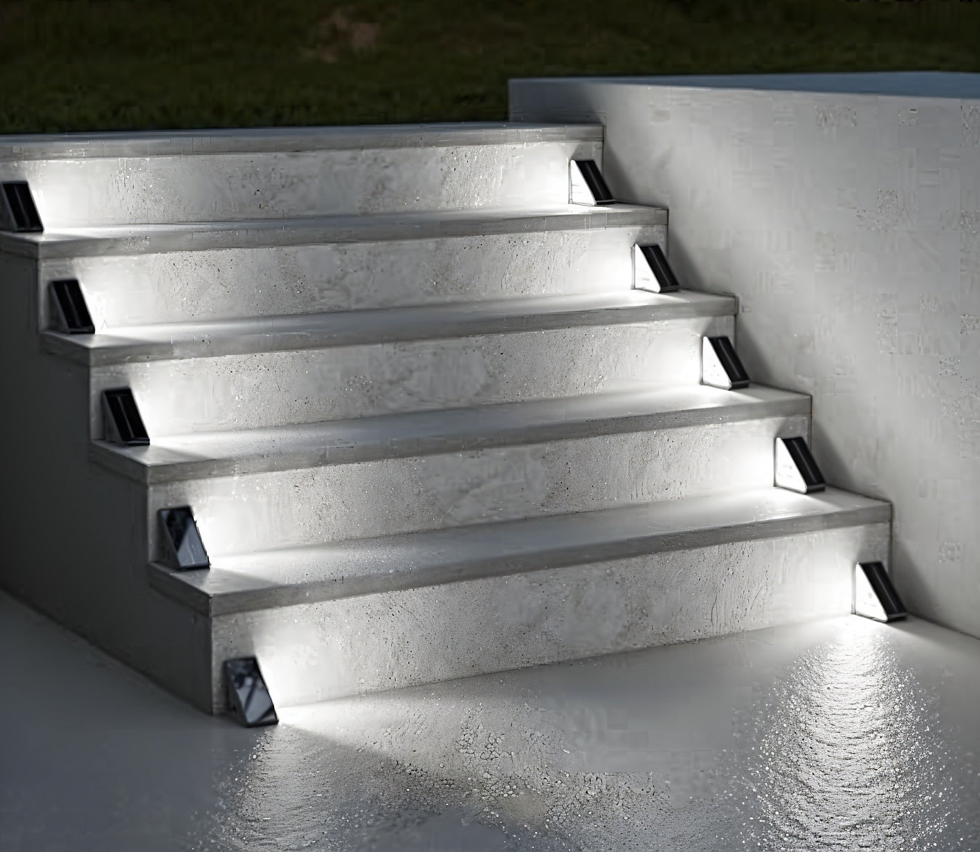 ModaLiving®️ Solar Stair Lights